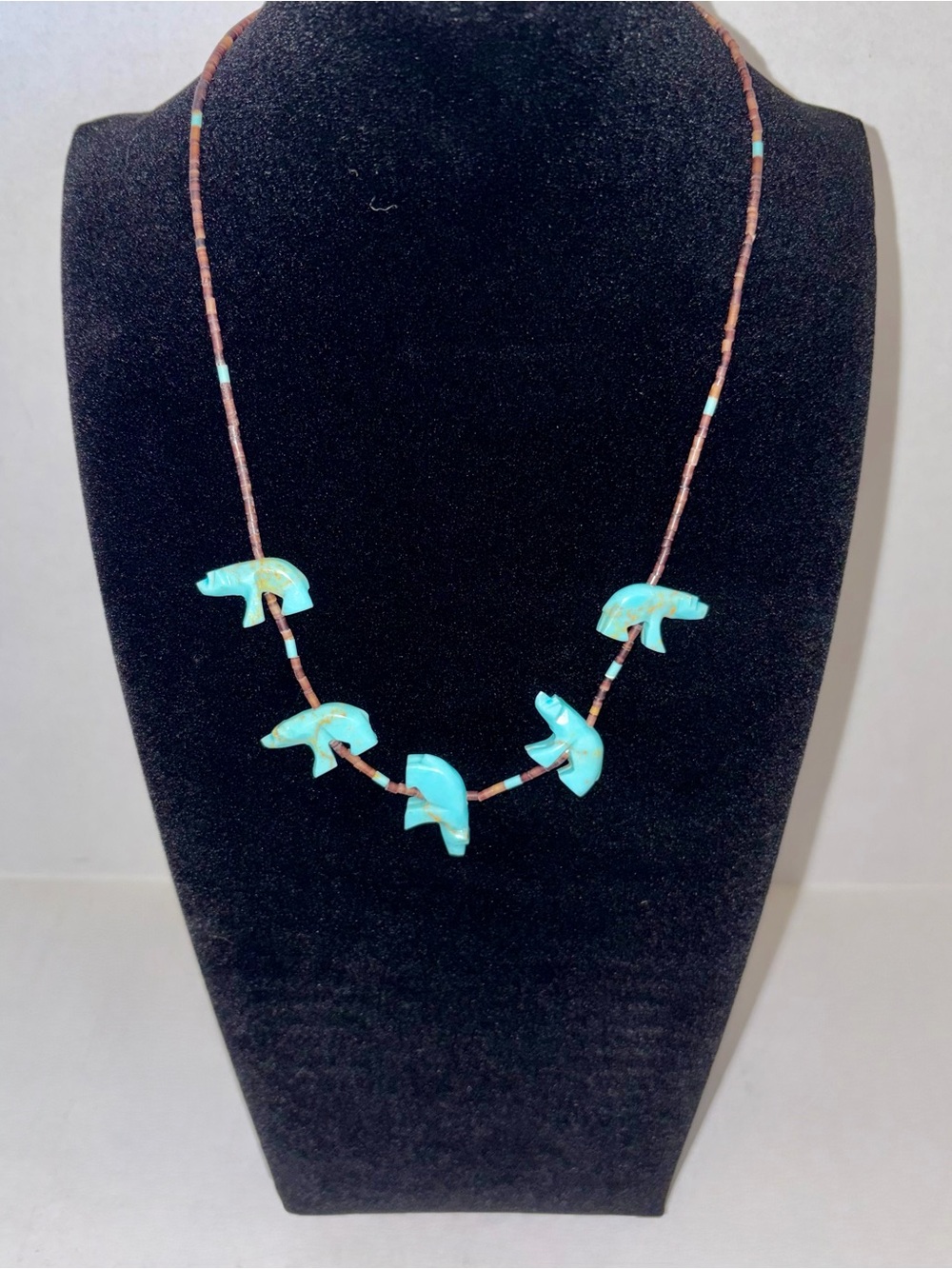 Vintage Southwestern Carved Bear Fetish Style Heishi Necklace Turquoise 18”
